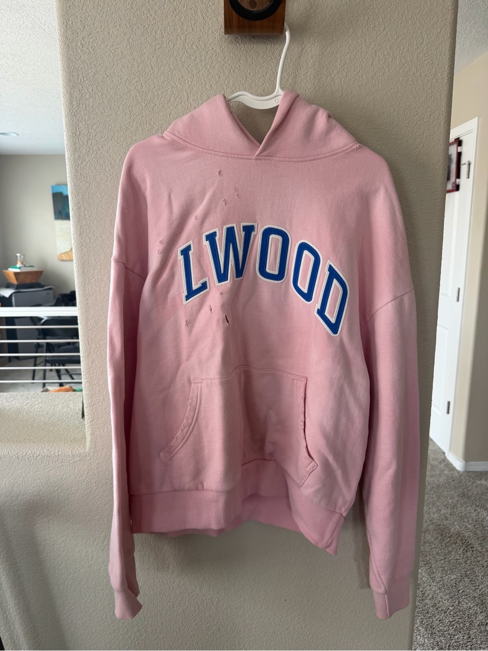 Elwood Distressed Logo Hoodie – Pink – Size Medium